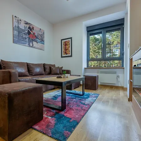 Apartment Maska *