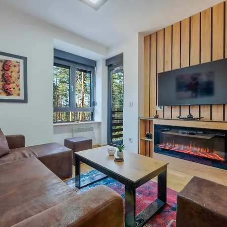 Apartment Maska