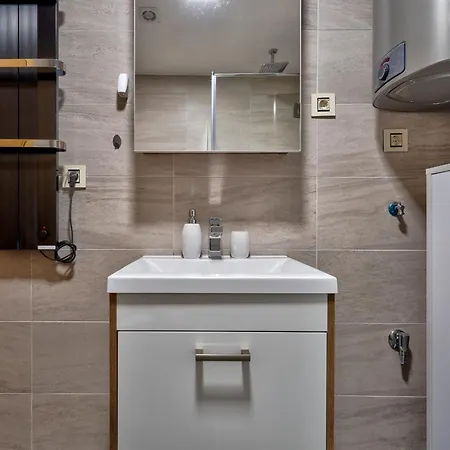 Apartment Maska